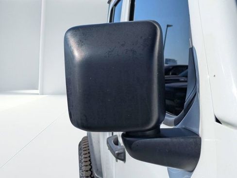 Used 2021 Jeep Gladiator Sport image 9