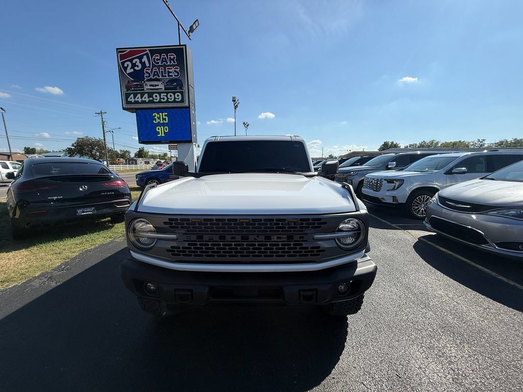 Used 2025 Ford Bronco Badlands AWD/4WD image 10