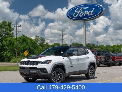 Used 2025 Jeep Compass Trailhawk