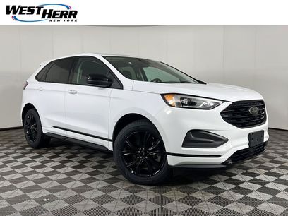 Used 2023 Ford Edge SE w/ Black Appearance Package
