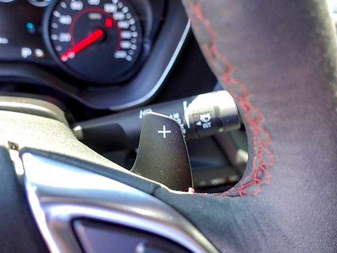 Used 2017 Chevrolet Camaro ZL1 RWD image 32