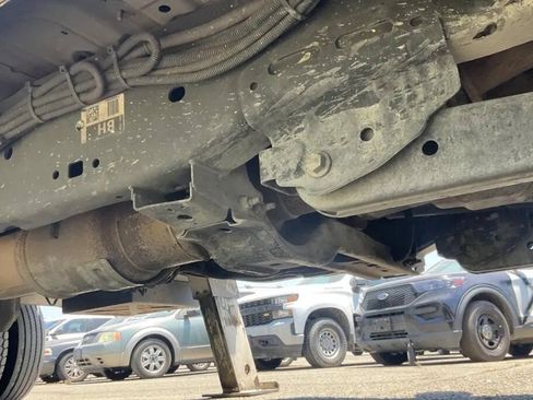 Used 2018 Ford F550 4x4 Regular Cab Super Duty image 8