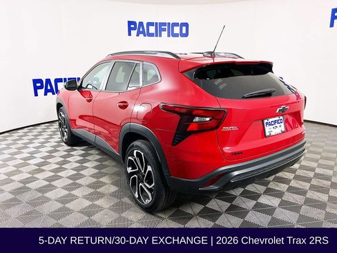 Used 2026 Chevrolet Trax RS w/ Sunroof Package FWD image 6