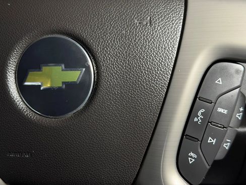 Used 2013 Chevrolet Avalanche LTZ AWD/4WD image 26