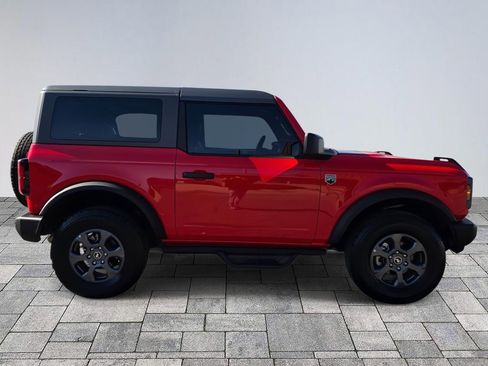 Used 2024 Ford Bronco Big Bend image 8