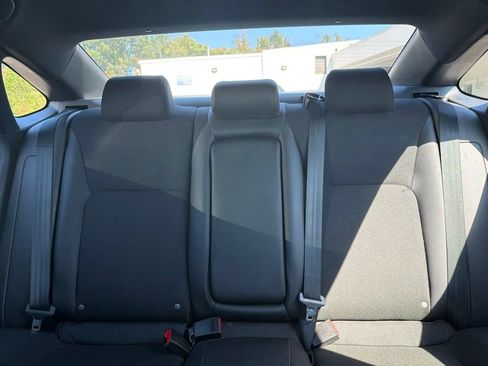 Used 2025 Honda Civic Sport image 8