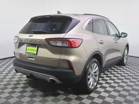 Used 2021 Ford Escape Titanium w/ Titanium Elite Package AWD/4WD image 6