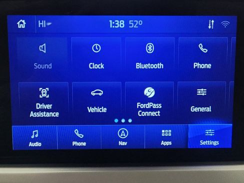 Used 2020 Ford Escape SE image 25