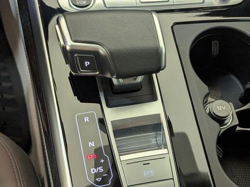 Used 2023 Audi Q7 3.0T Prestige w/ Prestige Package image 27