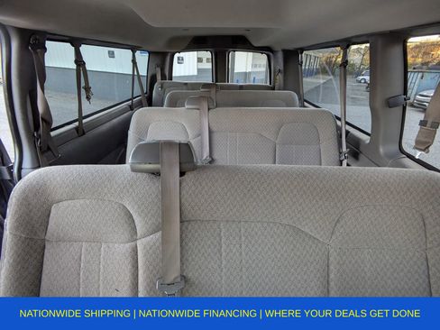 Used 2017 Chevrolet Express 3500 LT w/ LT Preferred Equipment Group image 18