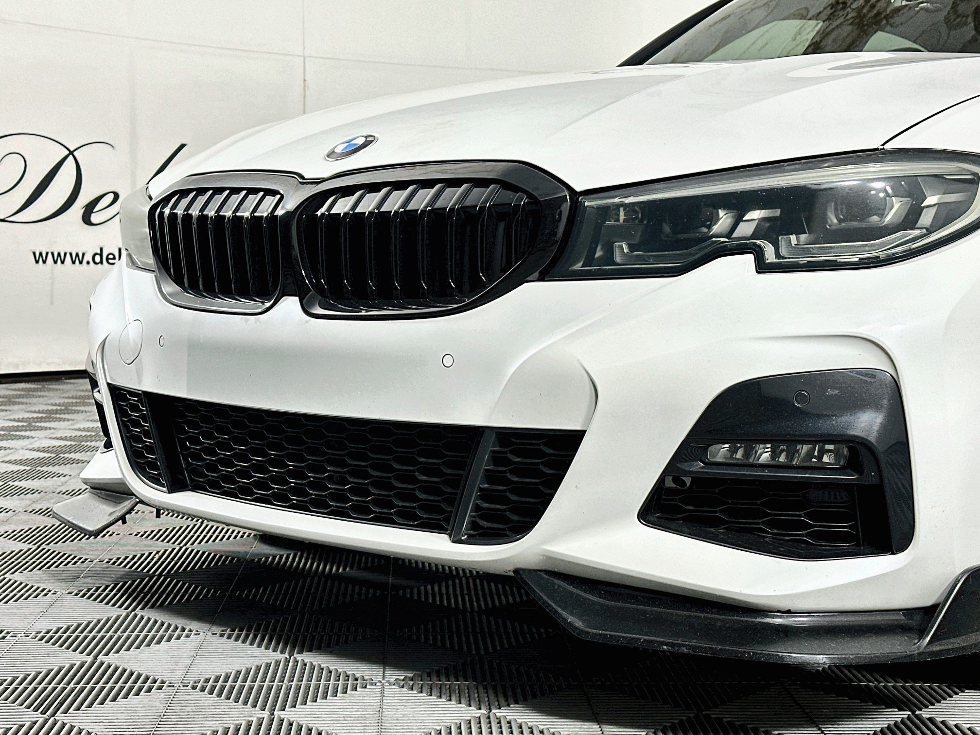 Used 2021 BMW 330i xDrive Sedan w/ M Sport Package AWD/4WD image 33