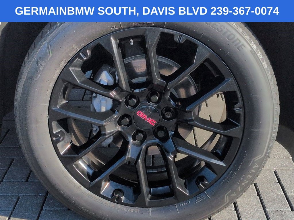 Used 2023 GMC Yukon Denali AWD/4WD image 12