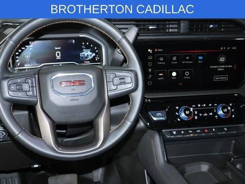 Used 2024 GMC Sierra 2500 AT4 w/ AT4 Premium Plus Package AWD/4WD image 21