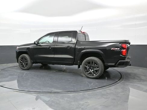 New 2025 Chevrolet Colorado Z71 w/ Technology Package AWD/4WD image 4