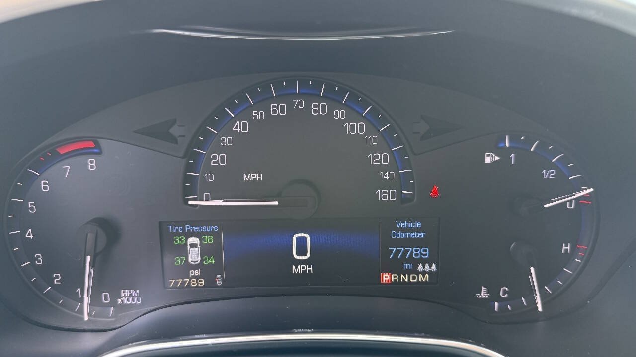 Used 2015 Cadillac SRX Luxury w/ Driver Awareness Package FWD image 14
