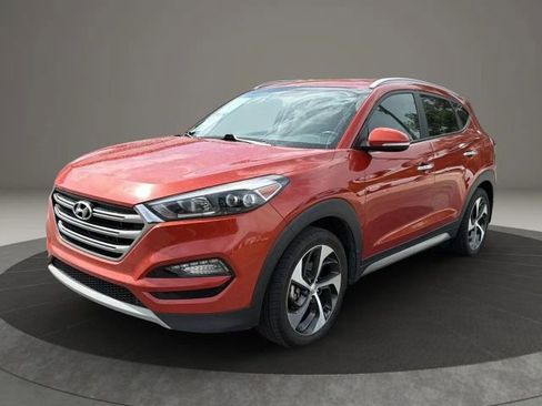 Used 2017 Hyundai Tucson Limited AWD/4WD image 1