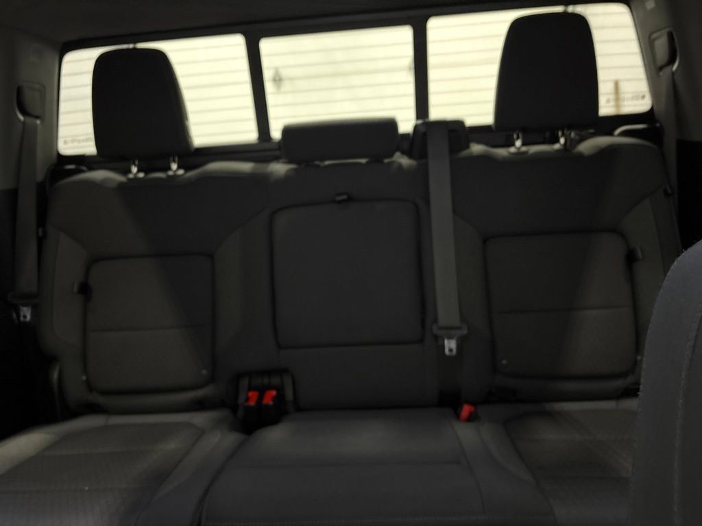 Used 2019 GMC Sierra 1500 SLE w/ Preferred Package AWD/4WD image 32
