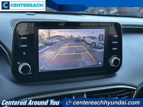 Used 2022 Hyundai Santa Fe SE image 25