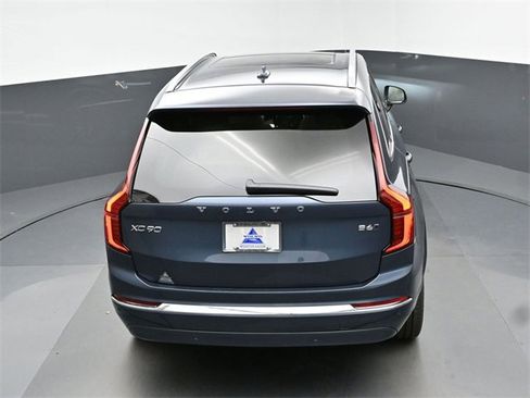 New 2026 Volvo XC90 B6 Ultra image 47