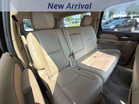 Used 2011 Chevrolet Suburban LTZ AWD/4WD image 7