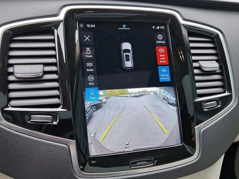 Certified 2023 Volvo XC90 B6 Plus w/ Protection Package Premier AWD/4WD image 19
