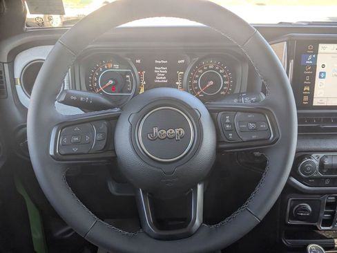 New 2026 Jeep Gladiator Sport image 20