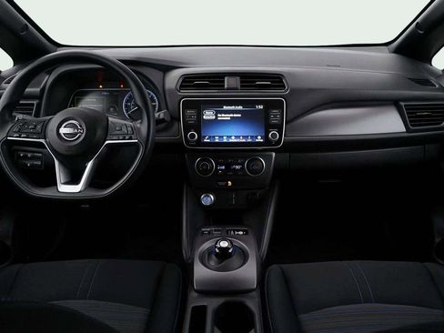 Used 2024 Nissan Leaf S image 18