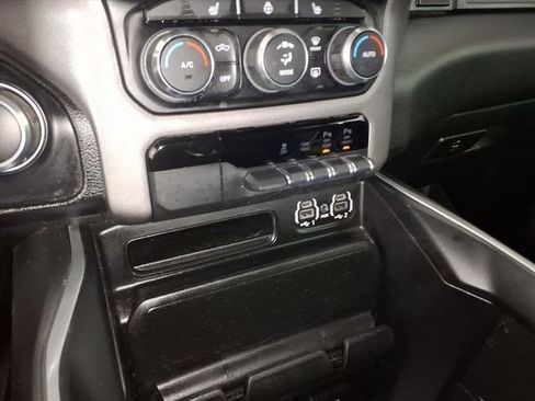 Used 2022 RAM 1500 Big Horn AWD/4WD image 26
