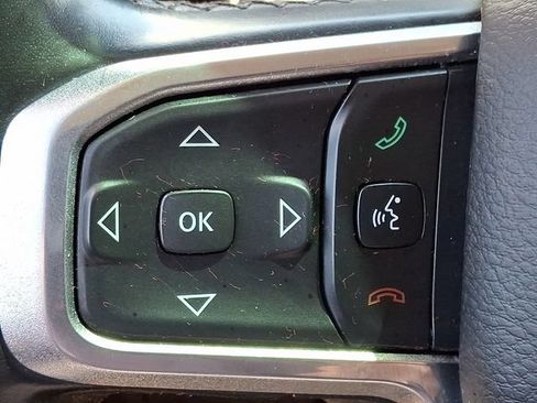 Used 2019 RAM 1500 Laramie AWD/4WD image 21