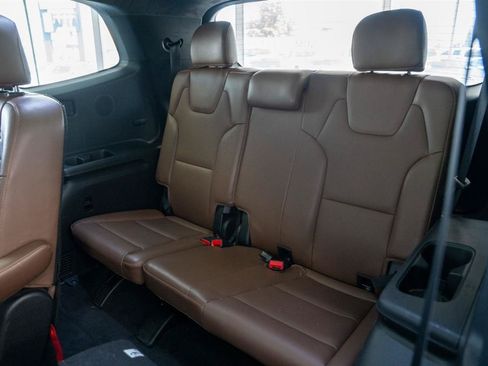 Used 2021 Kia Telluride SX w/ SX Prestige Package AWD/4WD image 12