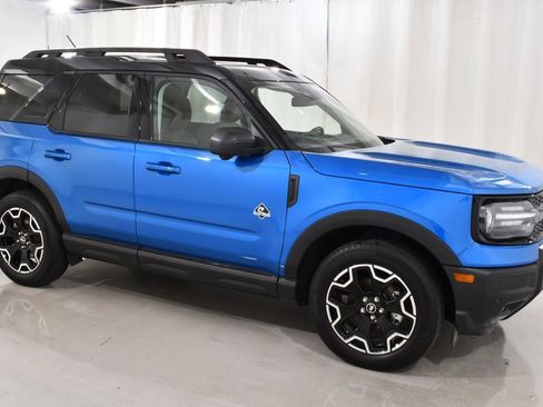 Used 2025 Ford Bronco Sport Outer Banks w/ Outer Banks Tech Package+ AWD/4WD image 5