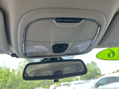 Used 2016 Jeep Cherokee Latitude image 28