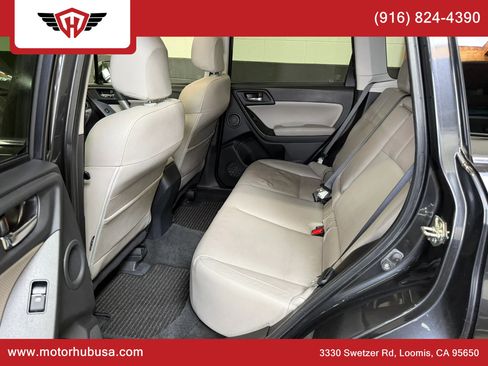 Used 2017 Subaru Forester 2.5i Limited image 43