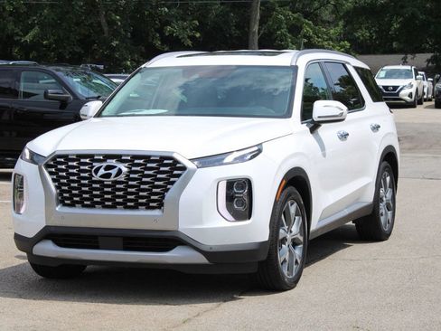 Used 2021 Hyundai Palisade SEL w/ Convenience Package FWD image 3