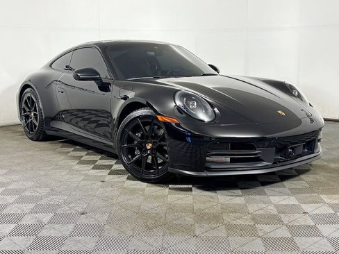 Used 2025 Porsche 911 Carrera image 9