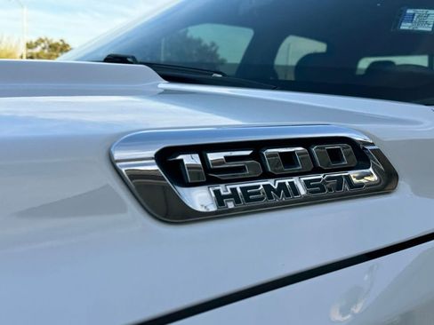 Used 2019 RAM 1500 Tradesman AWD/4WD image 10