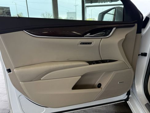 Used 2017 Cadillac XTS Luxury FWD image 20
