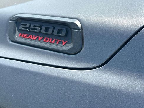 New 2025 RAM 2500 Big Horn AWD/4WD image 10