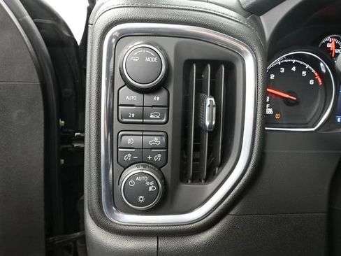 Used 2021 Chevrolet Silverado 1500 RST w/ Redline Edition AWD/4WD image 34