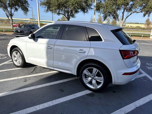 Used 2019 Audi Q5 2.0T Premium Plus w/ Premium Plus Package image 4