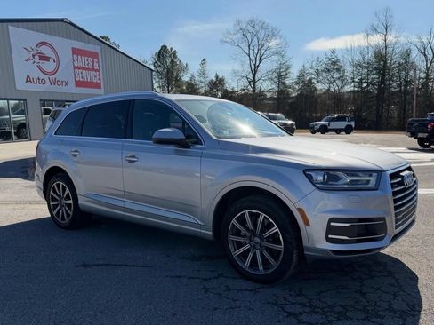 Used 2018 Audi Q7 3.0T Premium Plus AWD/4WD image 3