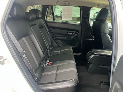 Used 2025 MAZDA CX-50 AWD 2.5 S w/ Preferred Package image 17
