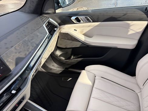 New 2026 BMW X5 xDrive50e w/ Premium Package image 20