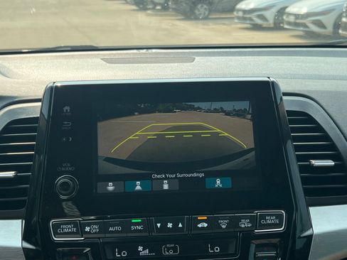 Used 2020 Honda Odyssey Elite image 33