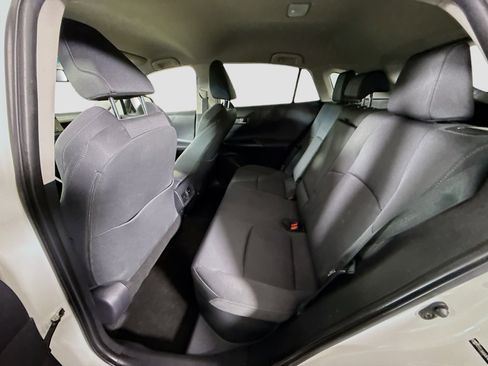 Used 2021 Toyota Venza LE AWD/4WD image 25