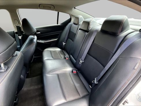 Used 2022 Nissan Altima 2.5 SR FWD image 21