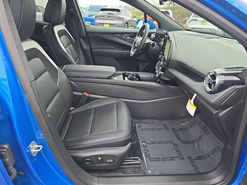 New 2025 Chevrolet Blazer EV LT image 29