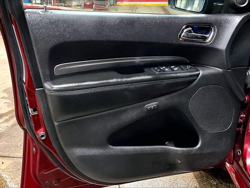 Used 2018 Dodge Durango GT image 19