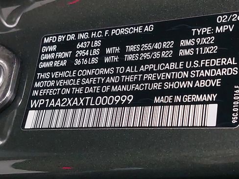 New 2026 Porsche Macan 4 Electric image 37