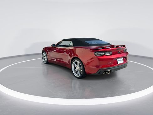 Used 2021 Chevrolet Camaro LT w/ RS Package RWD image 7